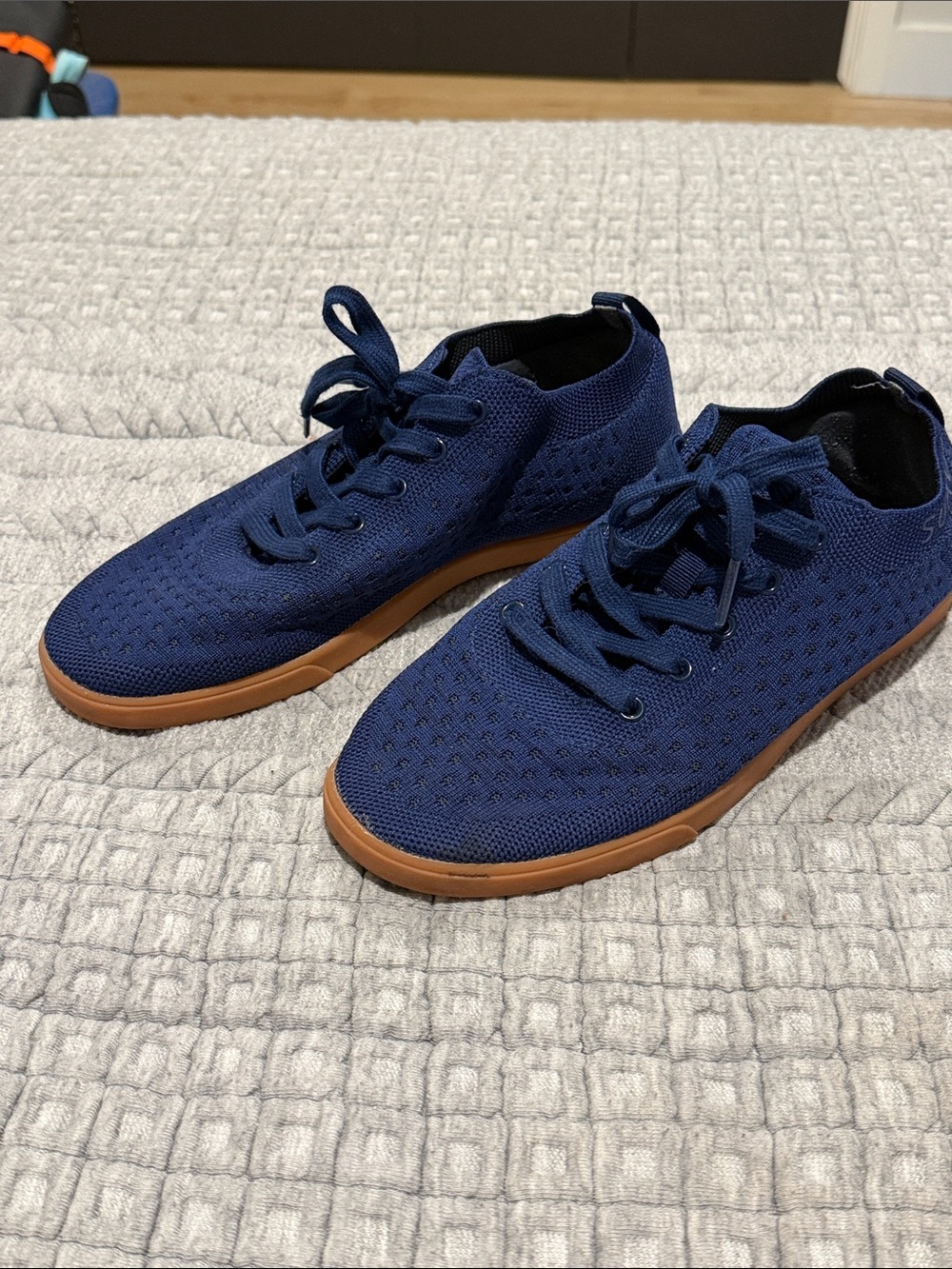 Suavs Navy Knit Sneakers with Brown Outsole